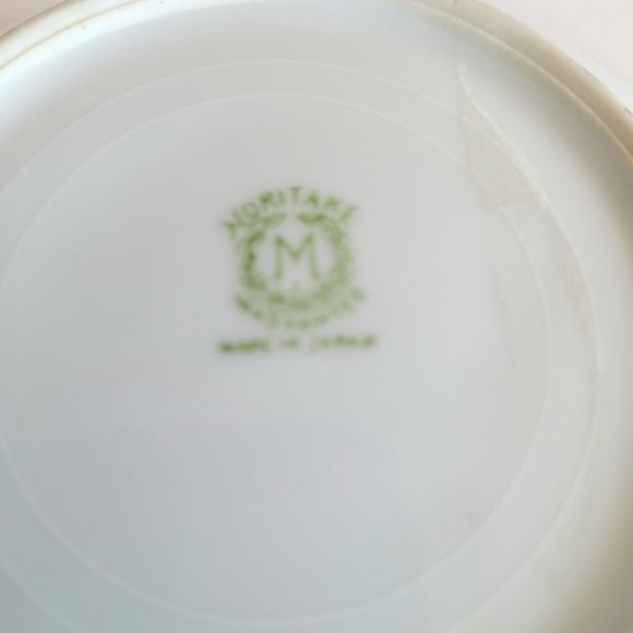 Noritake Japan hand painted porcelain trinket dish with floral design. - Picture 5 of 7